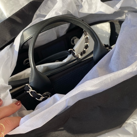 FULL SET - CHANEL Deauville Large Shopping Bag (Black Canvas w/ Silver Hardware) - Picture 3 of 17